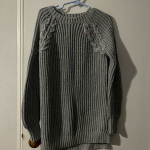 Tahari girls sweater. Size 7/8. Silver sparkles